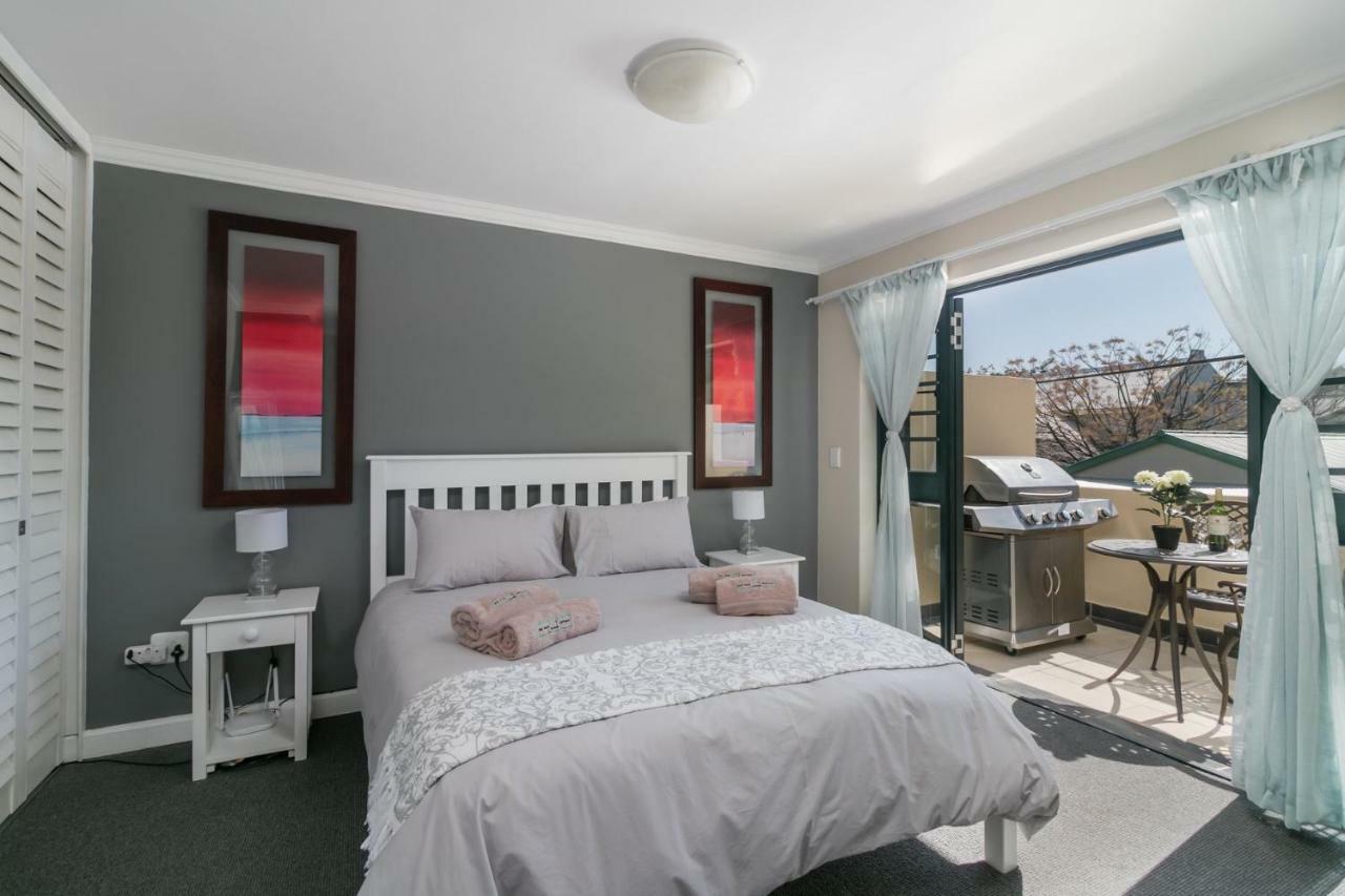 Blue Moon Apartments Knysna Exterior photo
