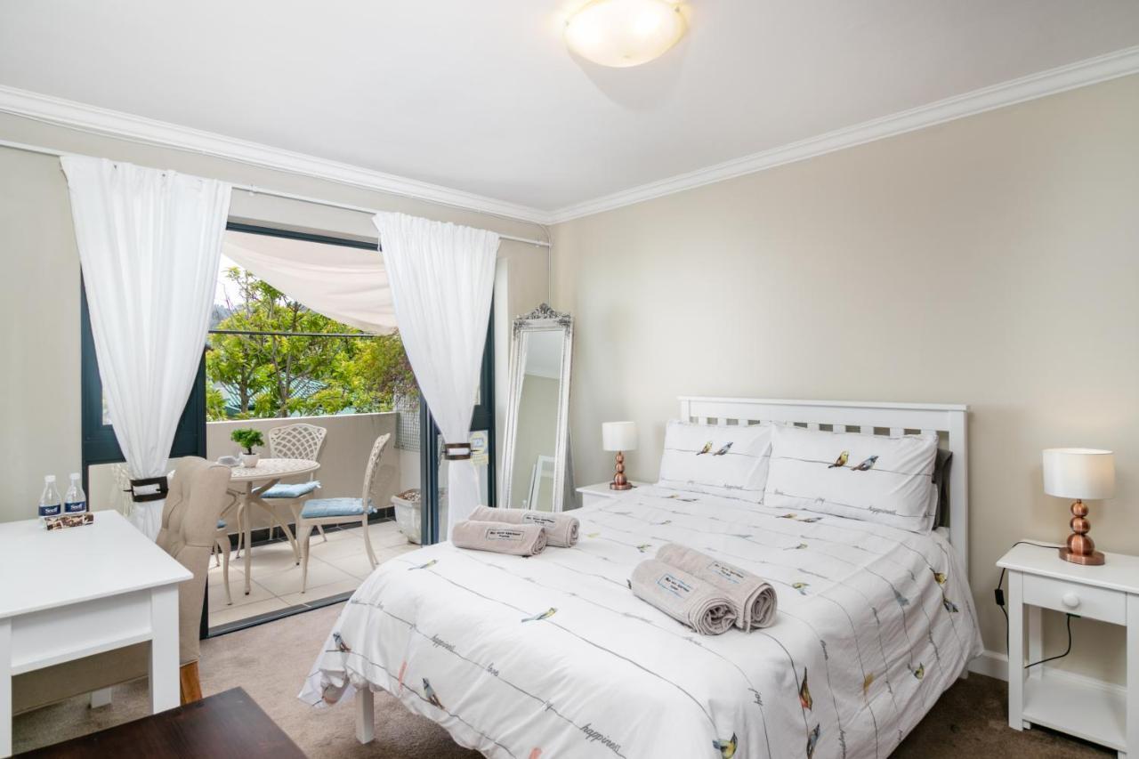 Blue Moon Apartments Knysna Exterior photo